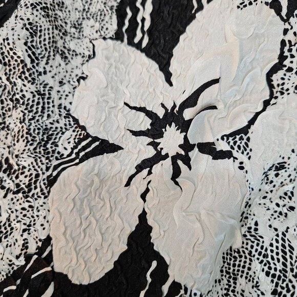 Joseph Ribkoff Floral Black White Jacket Crinkle Size 8 Jewel Zip Pull - Picture 5 of 11